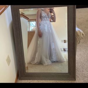 BHLDN Willowby Galatea (similar to Hearst gown)